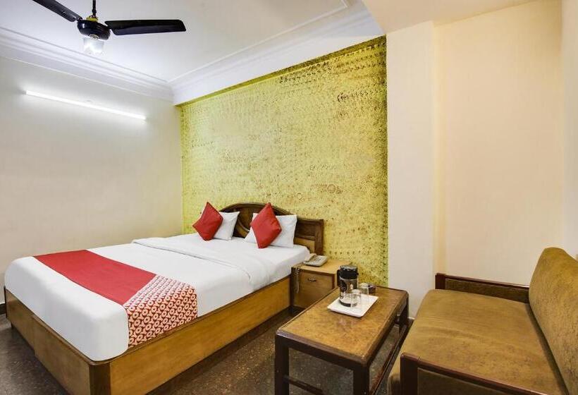 Hotel Oyo Flagship 81419 Ss Palace