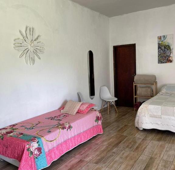 Пансион Casa De Hóspede