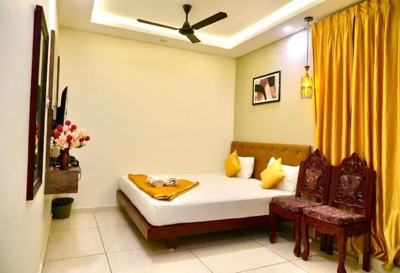 پانسیون Jack S Den Residency