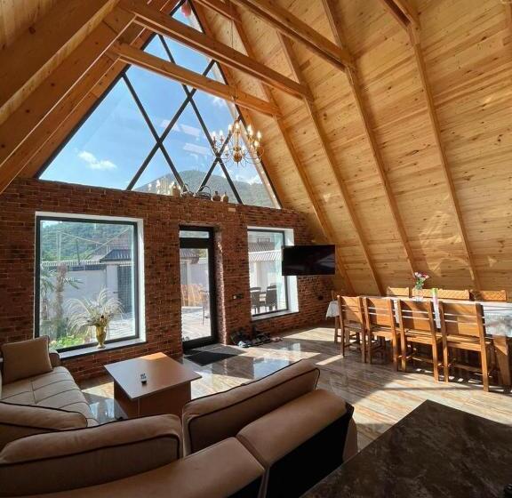 پانسیون Qafqaz House