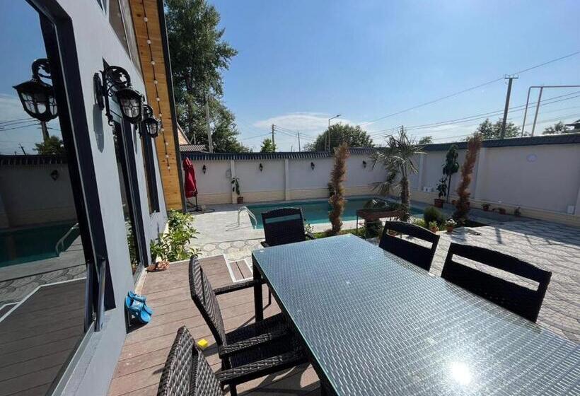 پانسیون Qafqaz House