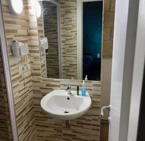 Majatalo Sassi Low Cost