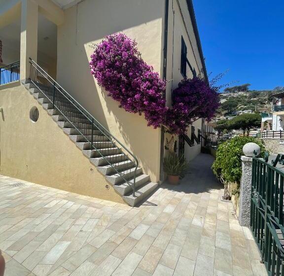 B&b L Albero Di Melograno