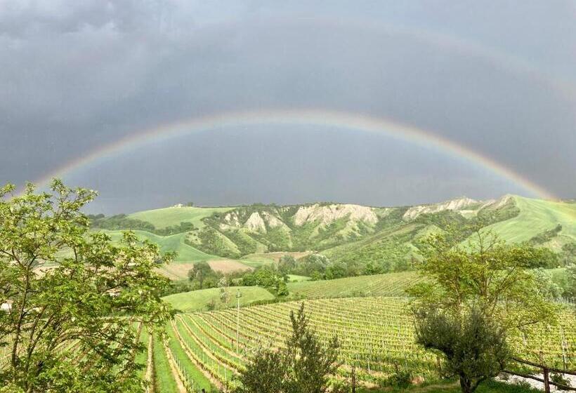 ホテル Agriturismo Camponovo