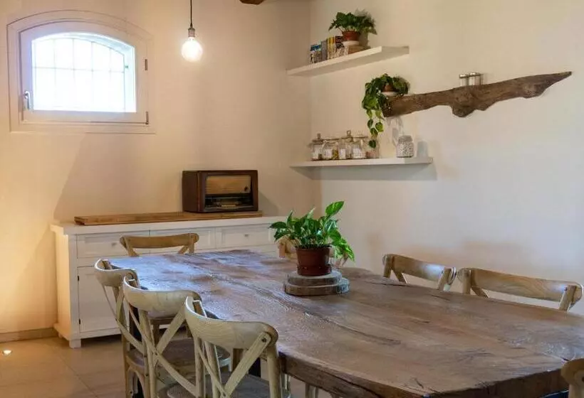 ホテル Agriturismo Camponovo
