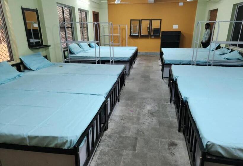 Hotel Brundabati Yatri Niwas