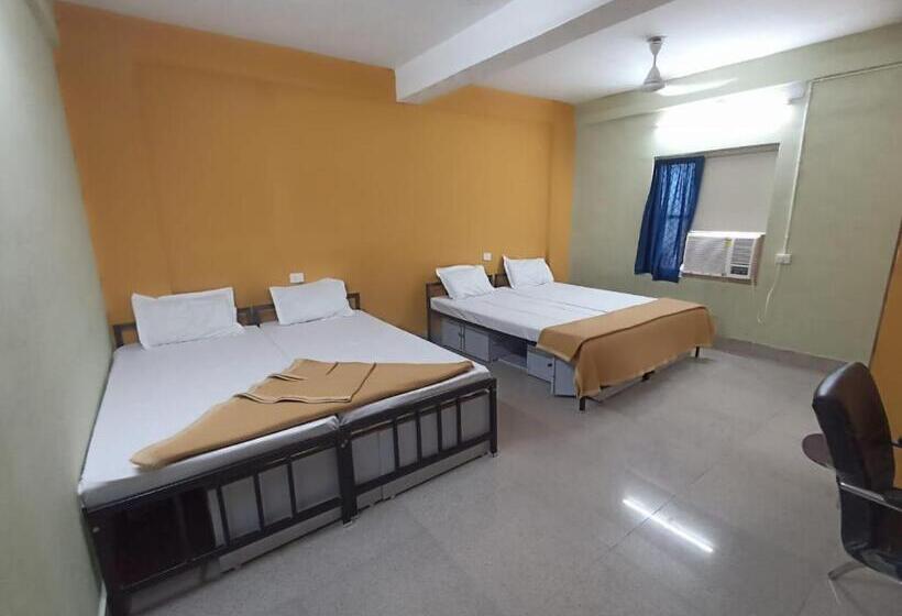 Hotel Brundabati Yatri Niwas