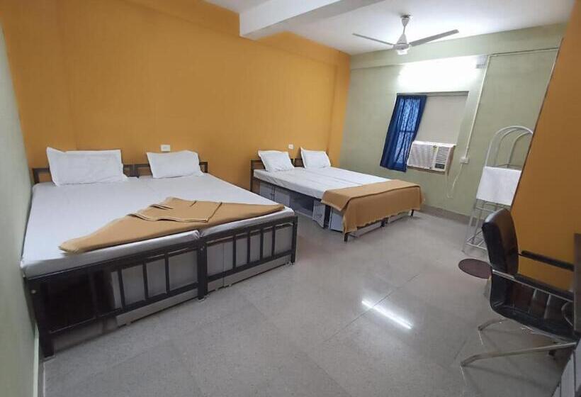 Hotel Brundabati Yatri Niwas