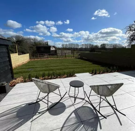 ホテル Hailes A Newly Converted Barn On Our Farm Between Stratford Upon Avon And The Cotswolds