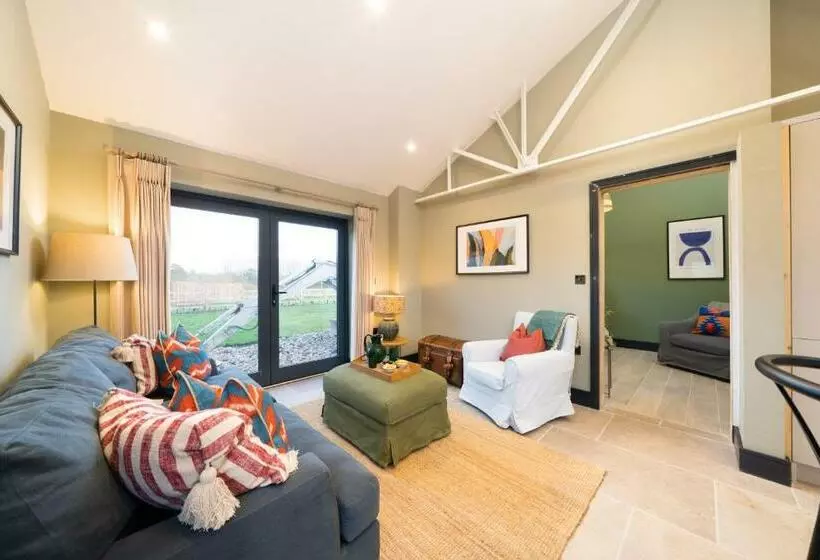 ホテル Hailes A Newly Converted Barn On Our Farm Between Stratford Upon Avon And The Cotswolds