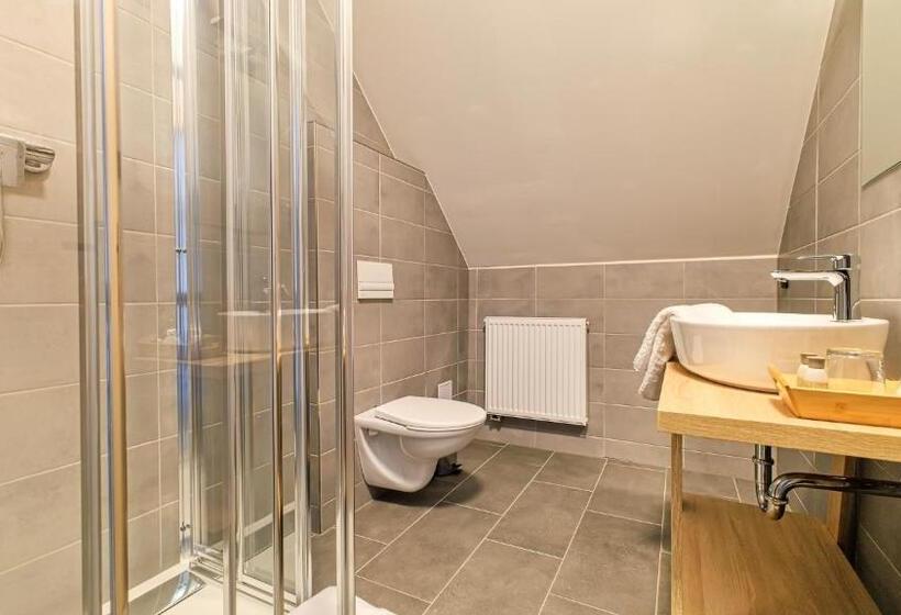 פנסיון Salaška Penzion