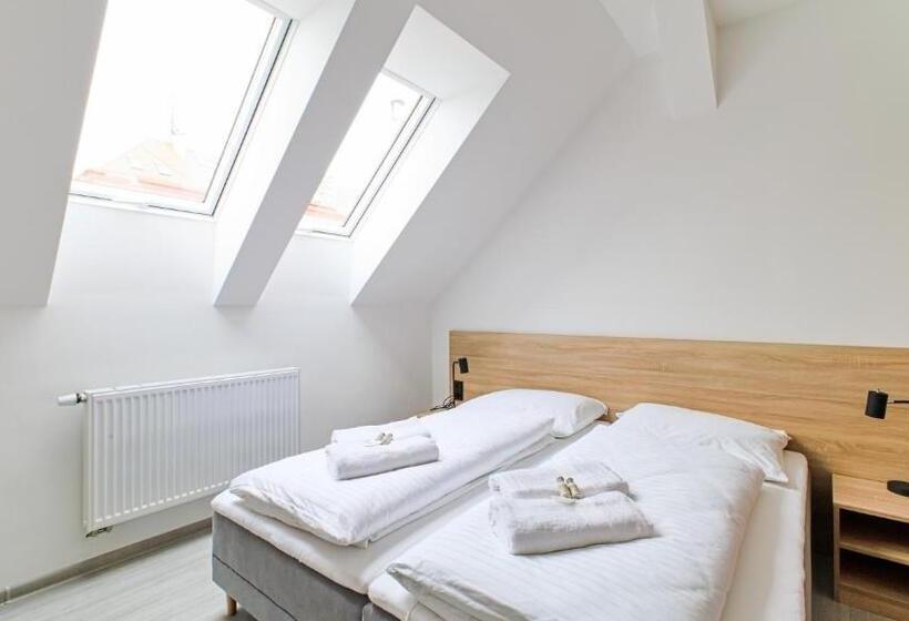 פנסיון Salaška Penzion