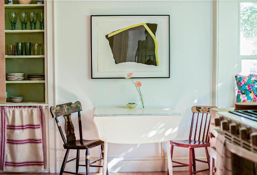 Bed and Breakfast The Waldoboro Inn Room 3