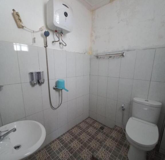 Hotel Collection O 92634 Villa Ds