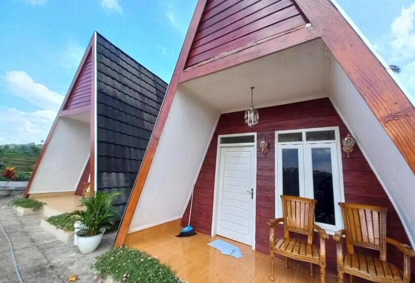 Hotel Collection O 92634 Villa Ds