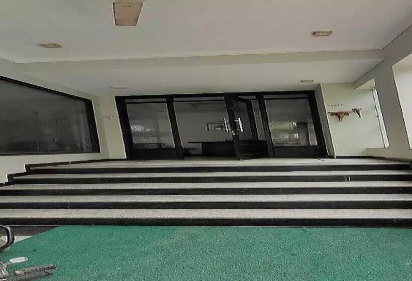 ホテル Oyo Flagship 81366 Taj Wonder Inn