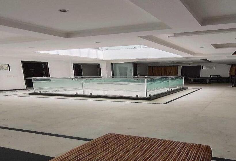 Hotel Oyo Flagship 81366 Taj Wonder Inn