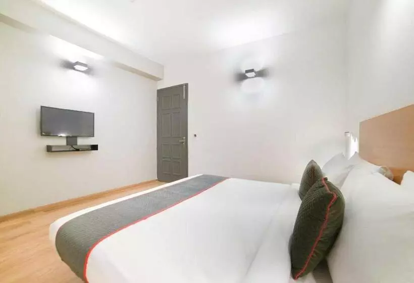 Hotelli Townhouse 1230 Yu Turn