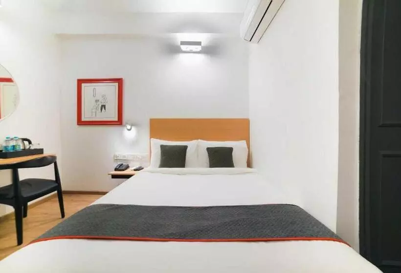 Hotelli Townhouse 1230 Yu Turn