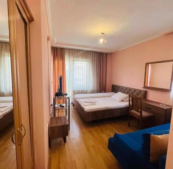 پانسیون Guest House Velania