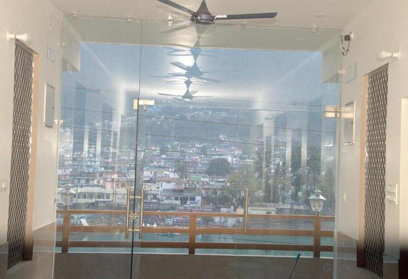 بنسيون Panwar Palace