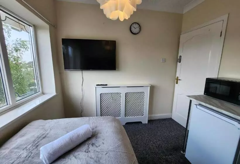 پانسیون Sheldon Shared House