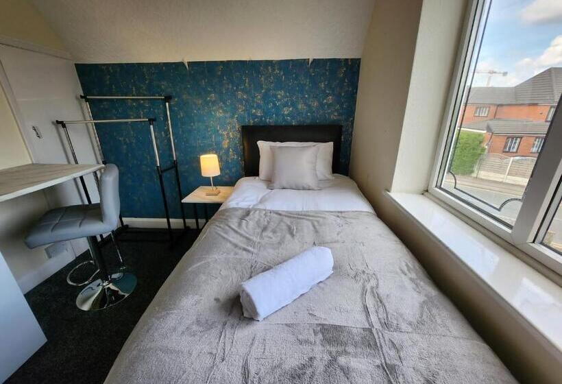 پانسیون Sheldon Shared House