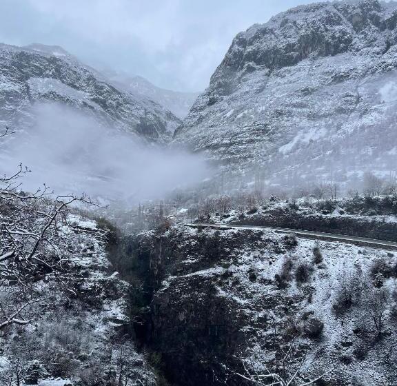 پانسیون Turi Selcë