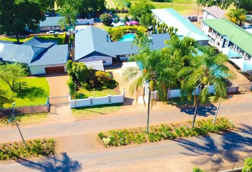 ペンション Victoria Guest House Nyumbani