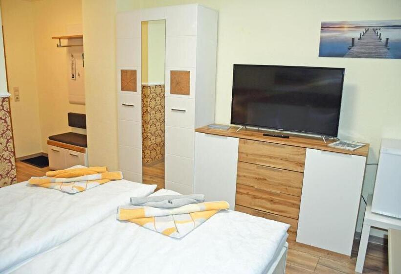 Sassnitzer Hotel Mit Bäderarchitektur, Seeblick Und Sauna