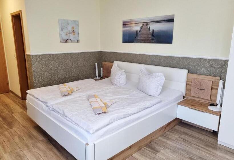 Sassnitzer Hotel Mit Bäderarchitektur, Seeblick Und Sauna