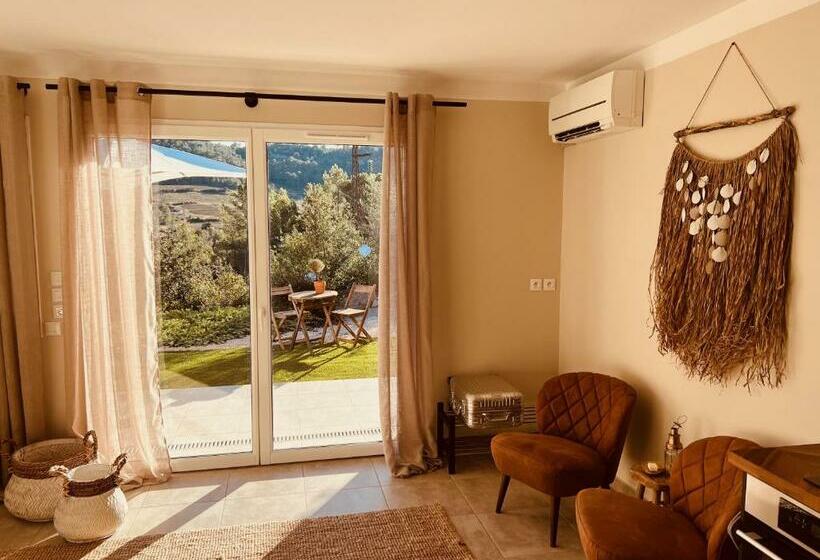 צימר Casa Bukit Gites