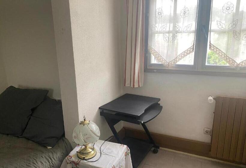 مبيت وإفطار Villeparis 2 Chambres Séparées