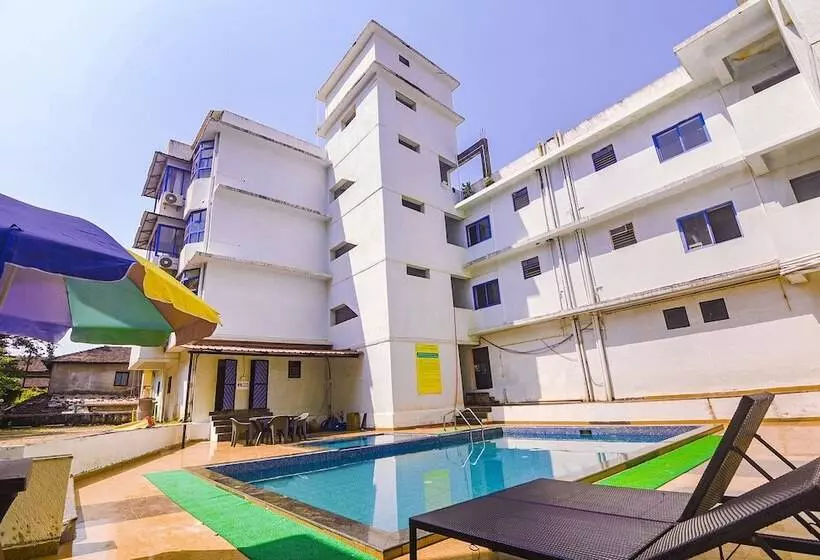 ホテル Fabescape Aqualura Verem With Swimming Pool