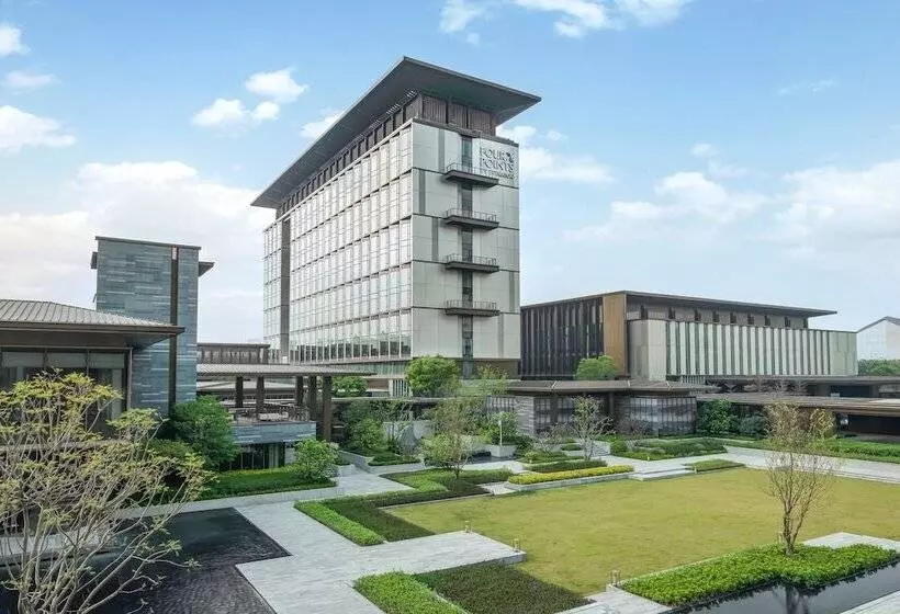 Hotelli Four Points By Sheraton Guangzhou, Baiyun