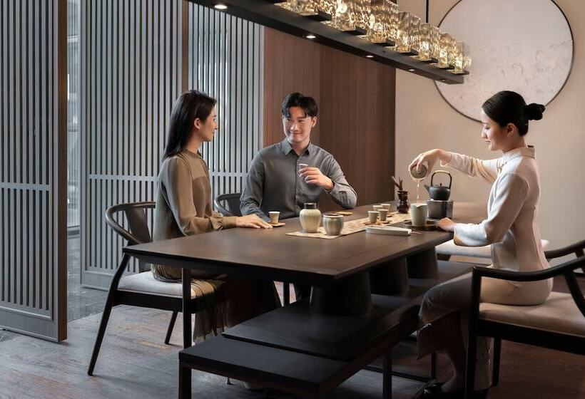 Szálloda Four Points By Sheraton Guangzhou, Baiyun