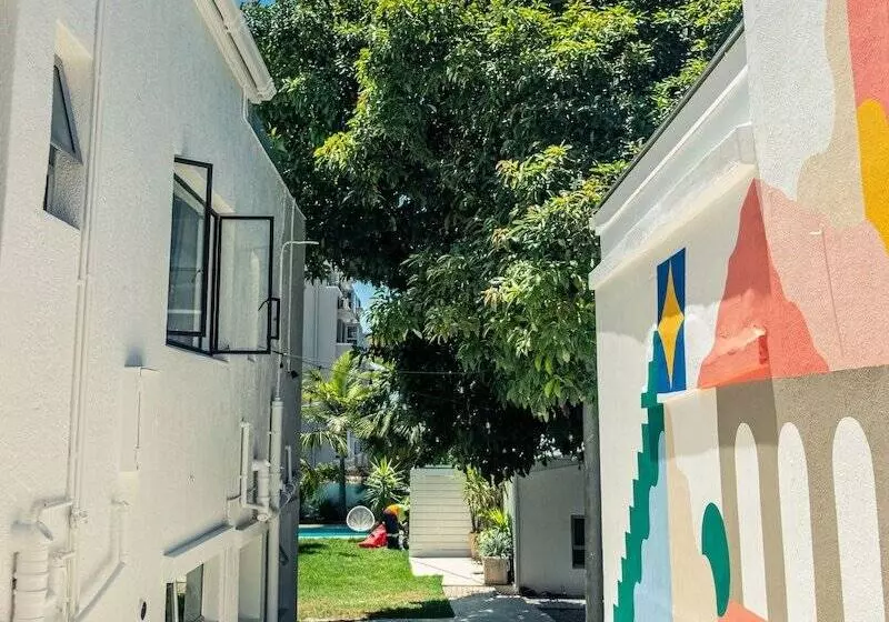 Hotelli Neighbourgood Hill