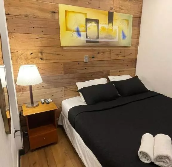 Hotelli Tremo Parque Bustamante