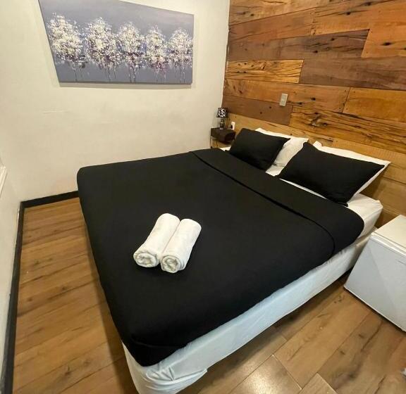 فندق Tremo Parque Bustamante