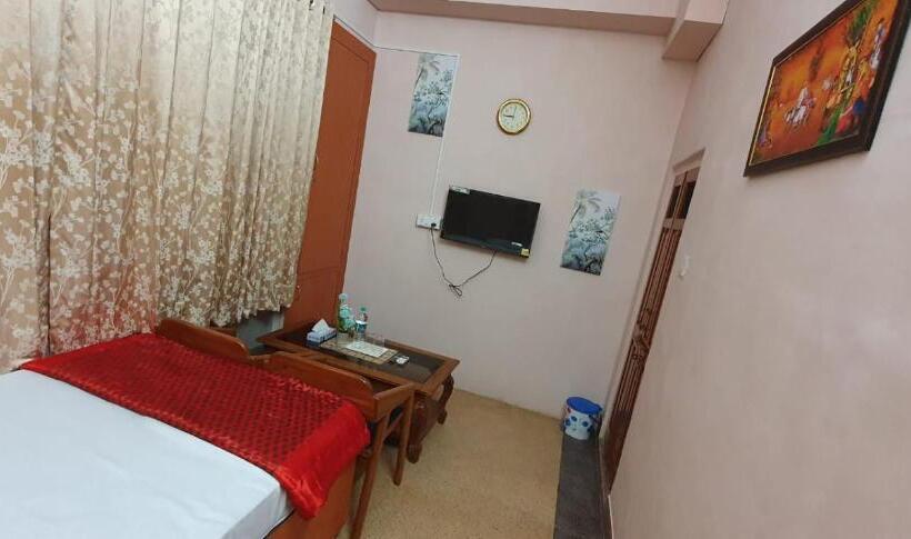 پانسیون Bani Park Cottage