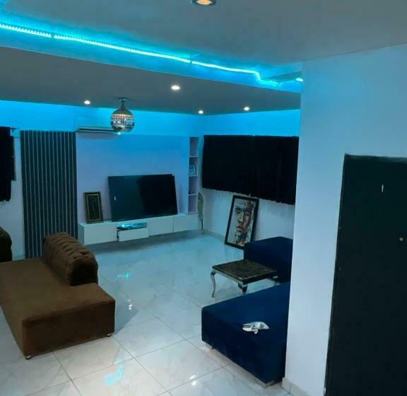 پانسیون Cado Luxury House