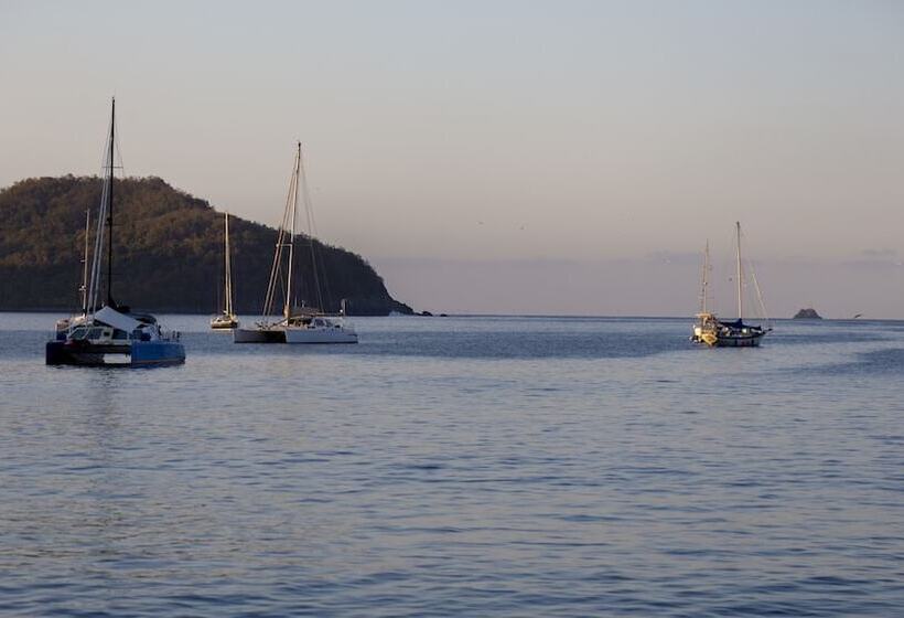 پانسیون Villa Tulipanes