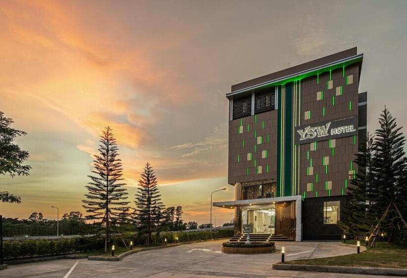 Ysw Hotel Lopburi