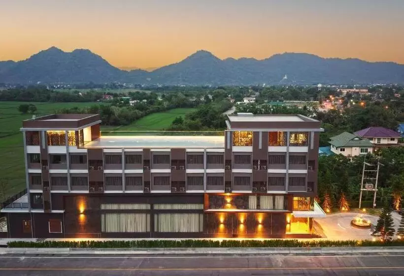 Ysw Hotel Lopburi
