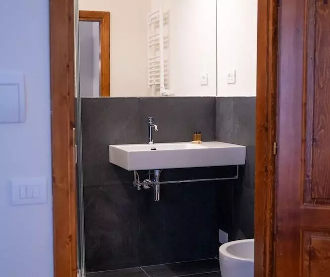 تختخواب و صبحانه Residenza Degli Speziali