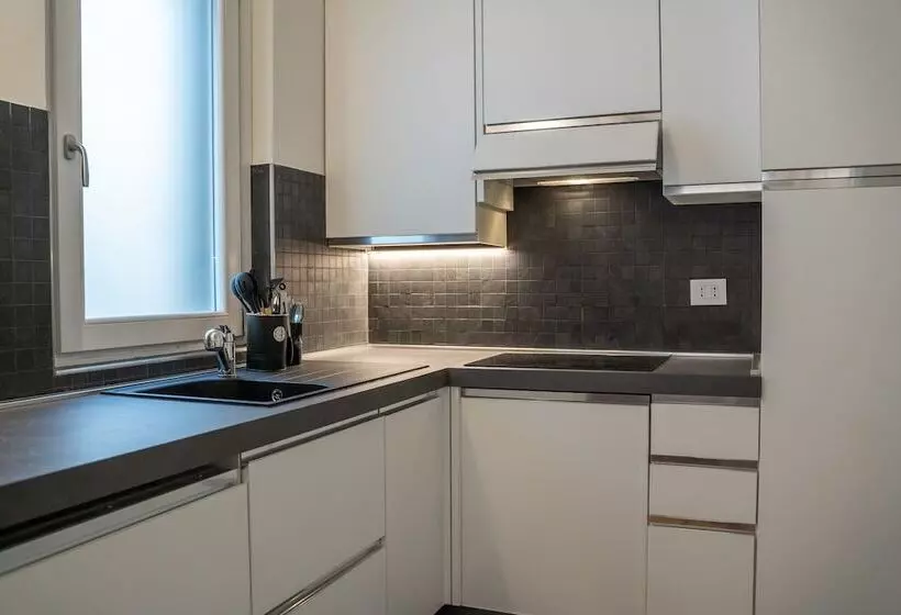 تختخواب و صبحانه Residenza Degli Speziali