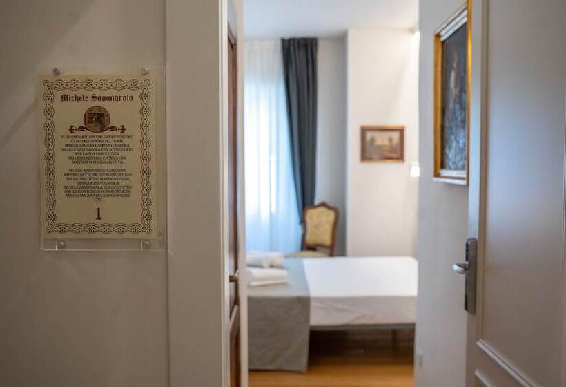 تختخواب و صبحانه Residenza Degli Speziali