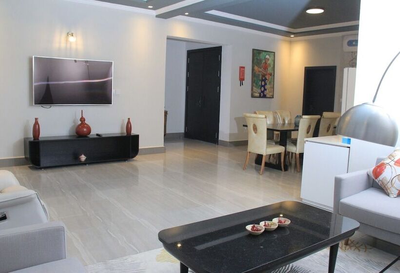 هتل Belan Hôtel De Ngozi