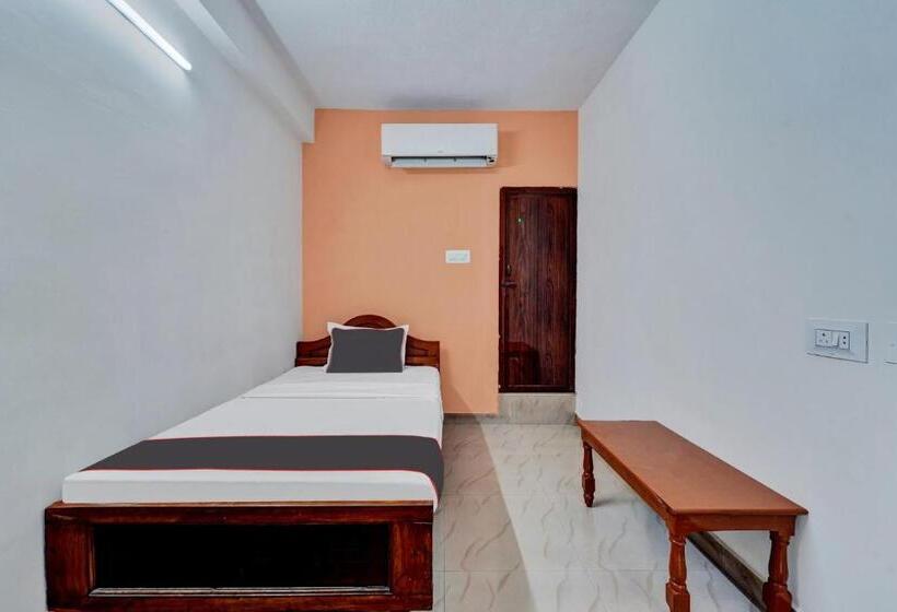 Hotel Collection O Jagadha Residency