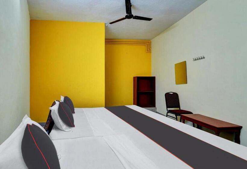 Hotel Collection O Jagadha Residency